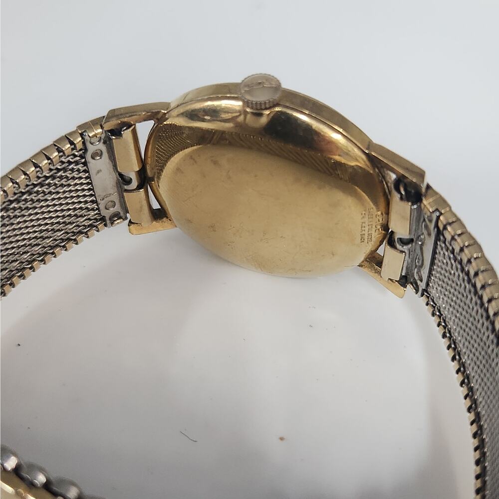 Vintage Gruen Precision Manual Wind Watch with small Seconds and Original box - Picture 8 of 9